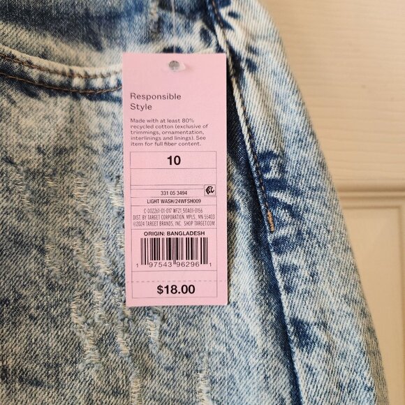 Wild Fable Womens Distressed Denim Shorts Size 10 Light Wash NWT - Picture 2 of 9